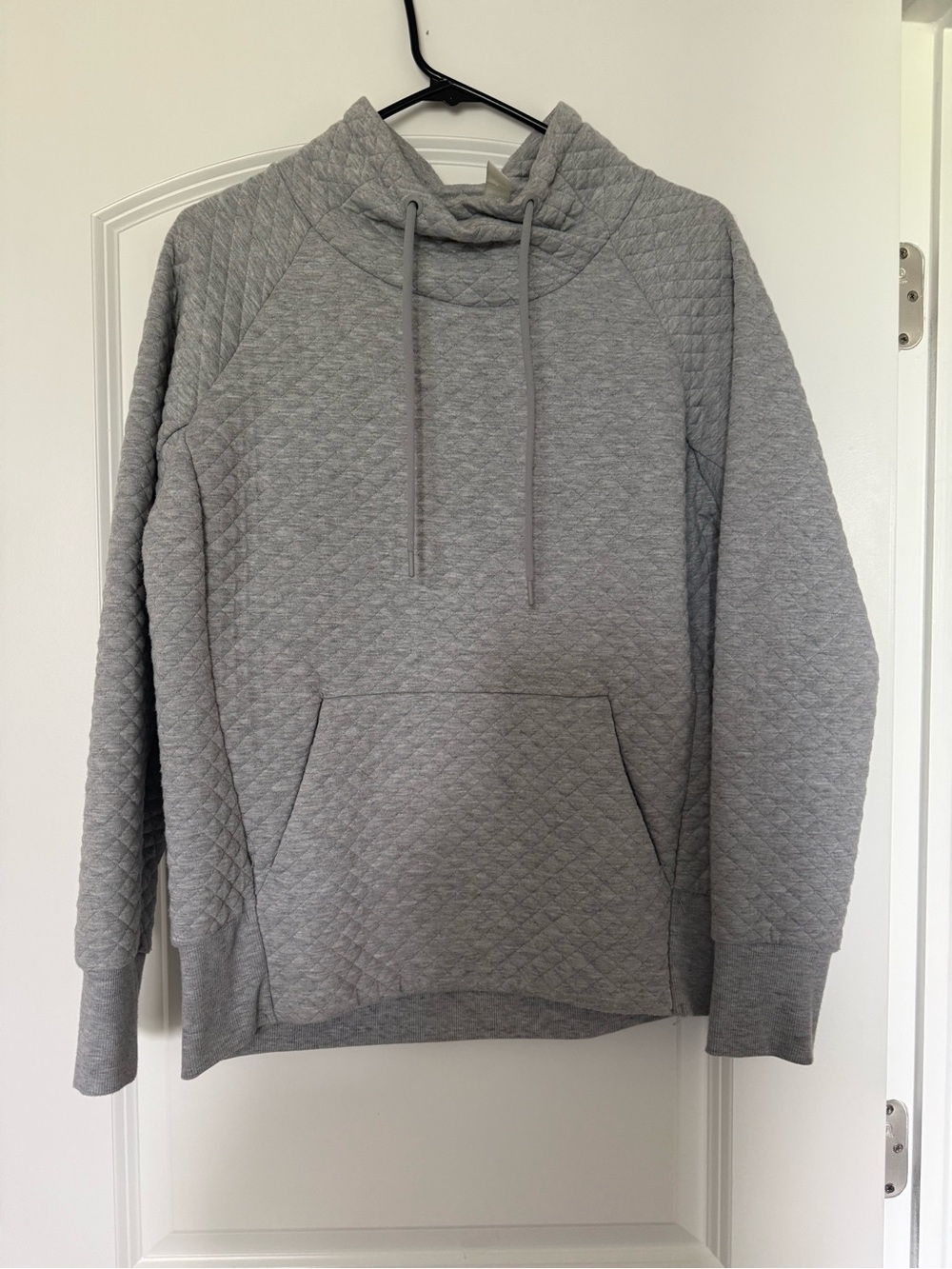 Women’s Quilted Pullover Hoodie - Gray